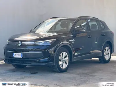 Volkswagen Tiguan Allspace 2.0 tdi Life 150cv dsg del 2025 usata a Albano Laziale