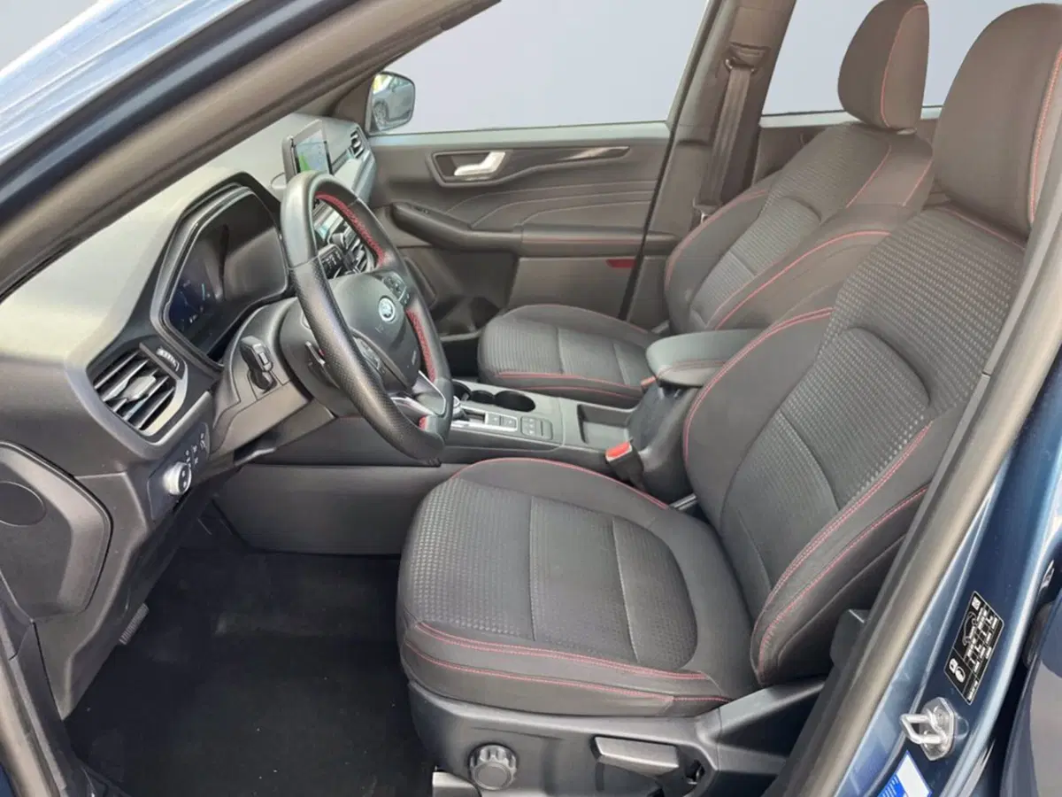 Ford Kuga usata a Milano (10)