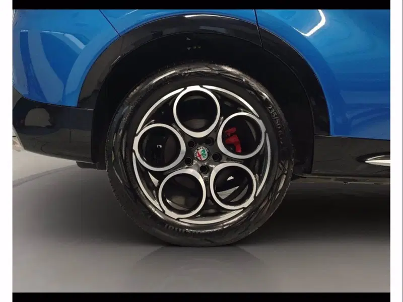 Alfa Romeo Tonale usata a Catania (17)