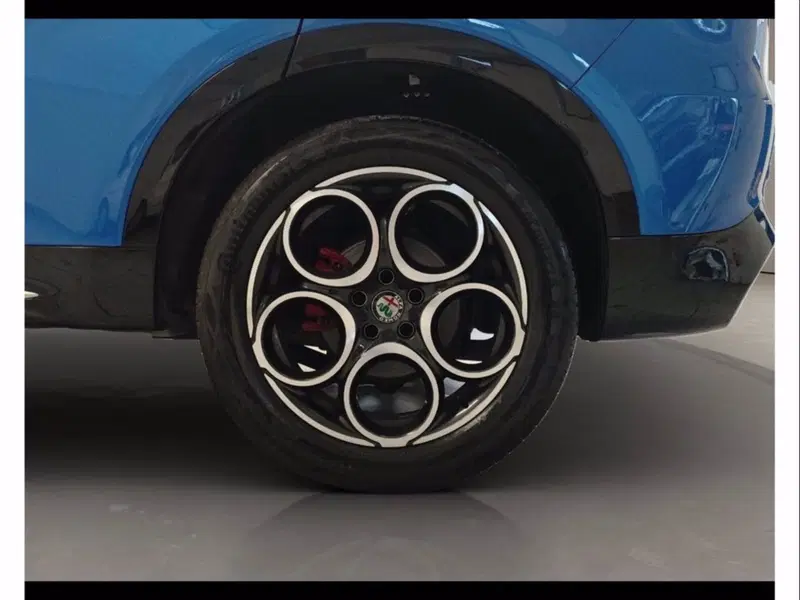 Alfa Romeo Tonale usata a Catania (18)