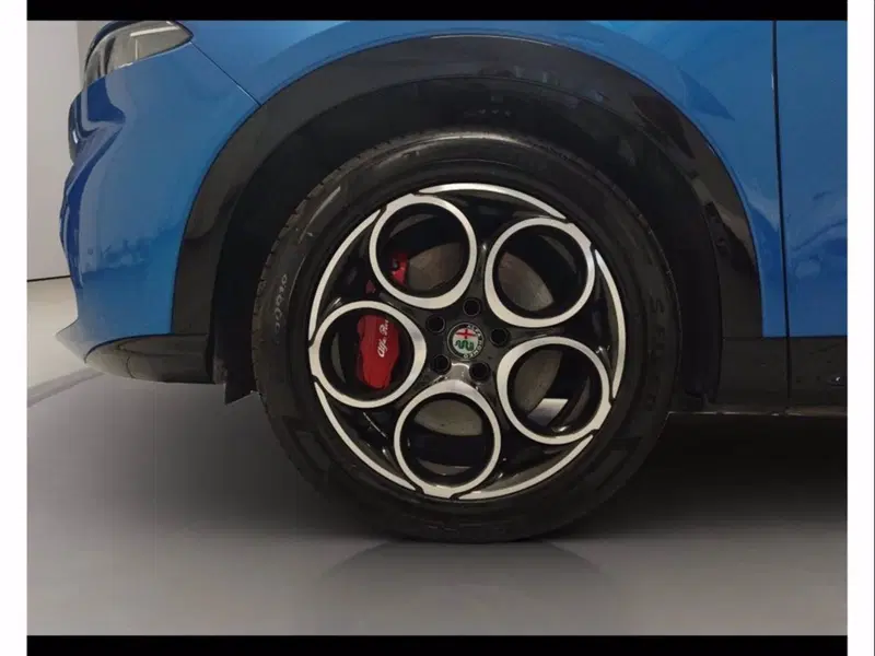 Alfa Romeo Tonale usata a Catania (19)