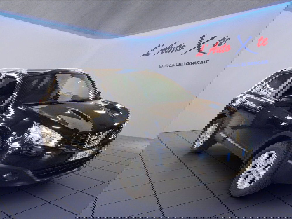 Nissan Qashqai usata a Milano