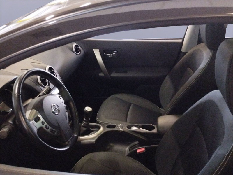 Nissan Qashqai usata a Milano (9)