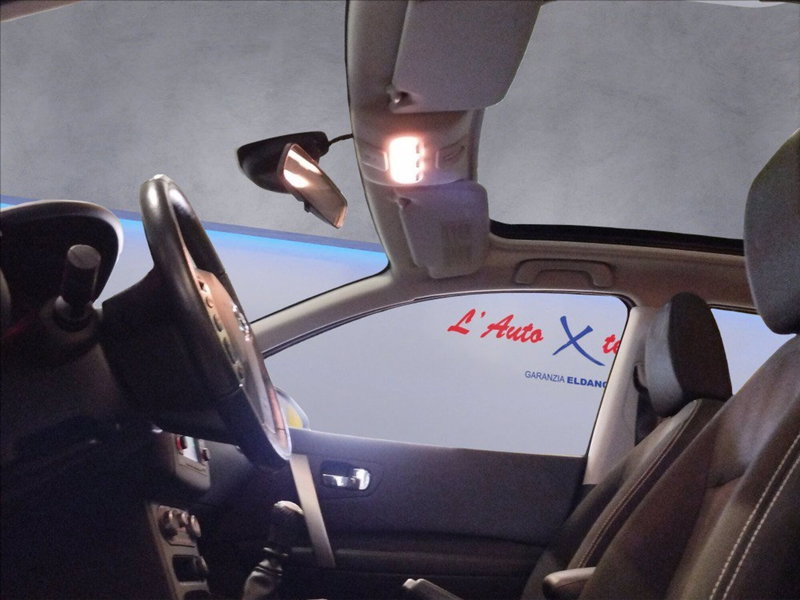 Nissan Qashqai usata a Milano (13)