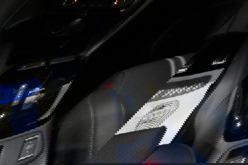 Opel Corsa usata a Milano (10)