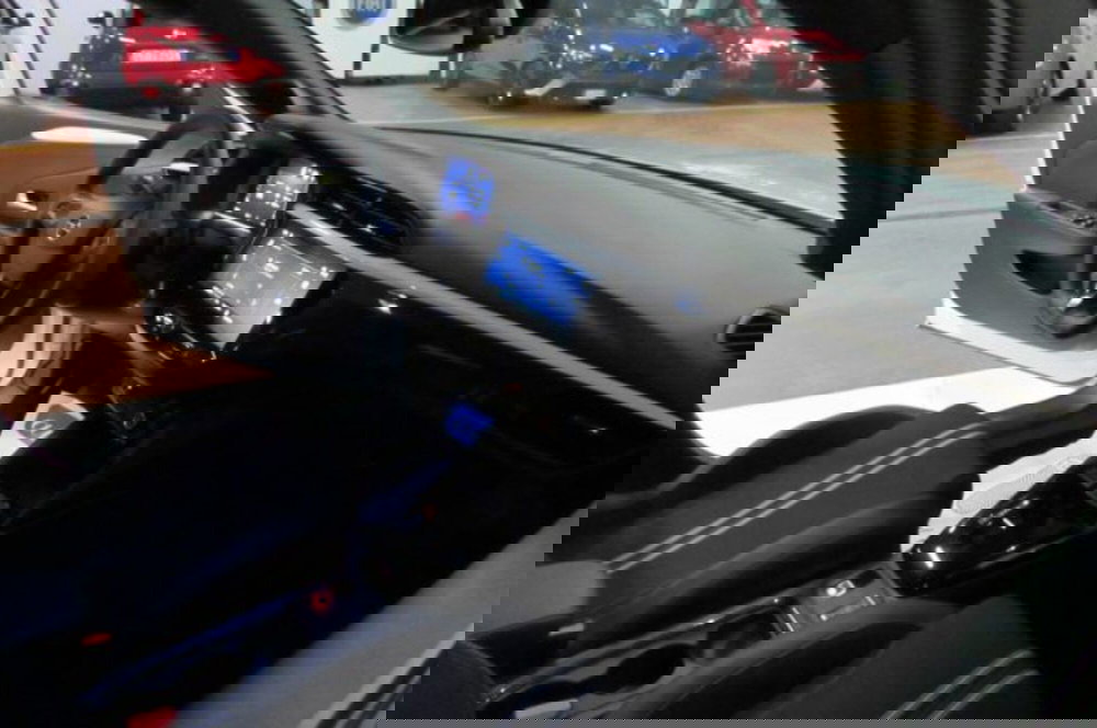 Opel Corsa usata a Milano (16)