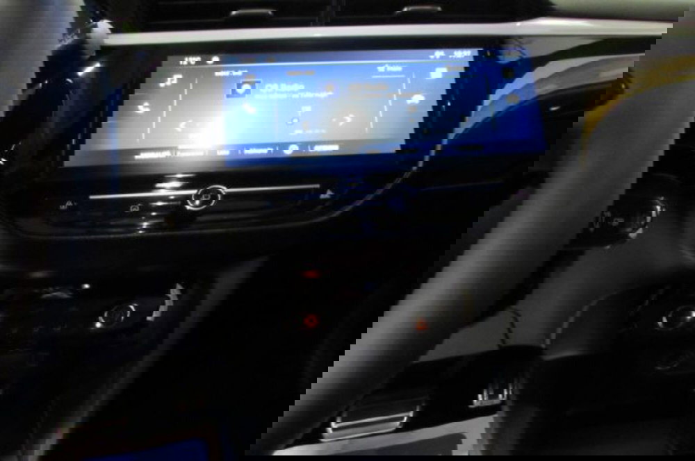 Opel Corsa usata a Milano (9)