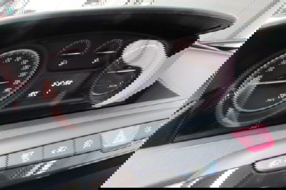 Lancia Ypsilon usata a Milano (12)