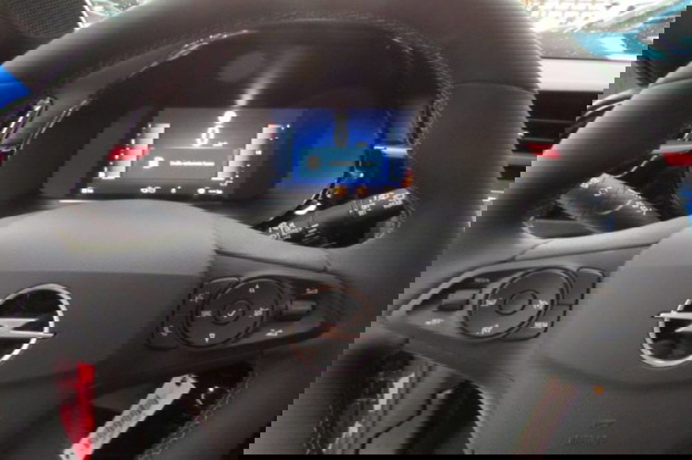 Opel Corsa nuova a Milano (12)