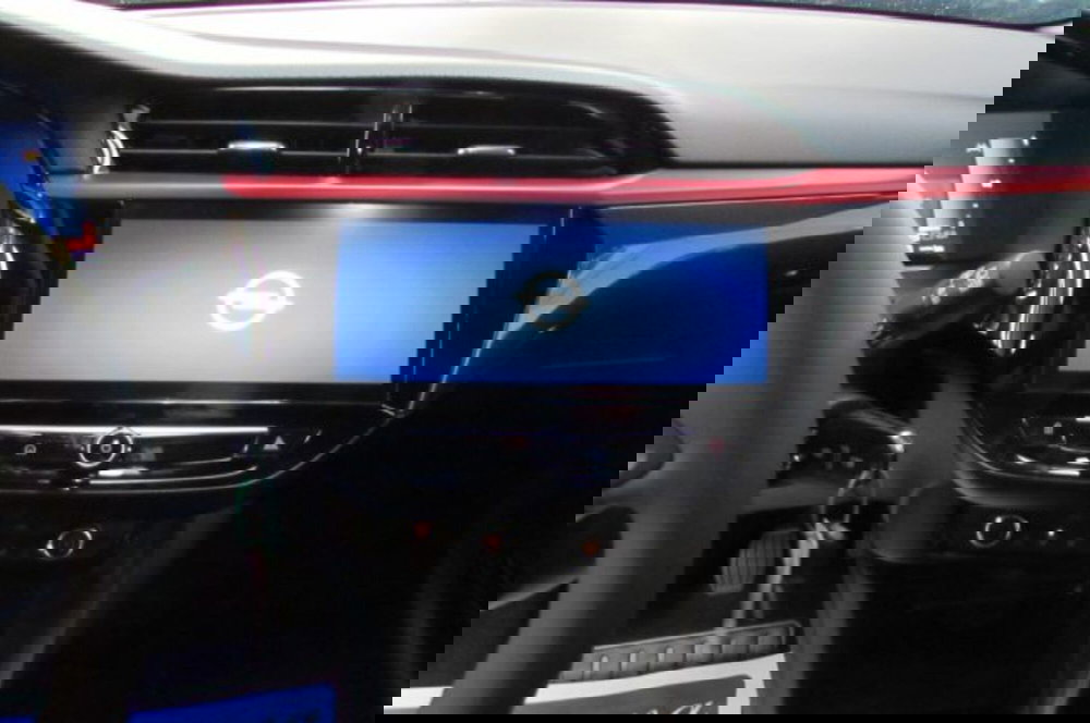 Opel Corsa nuova a Milano (8)