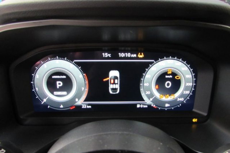 Nissan Qashqai nuova a Milano (12)