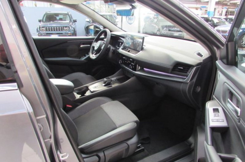 Nissan Qashqai nuova a Milano (16)