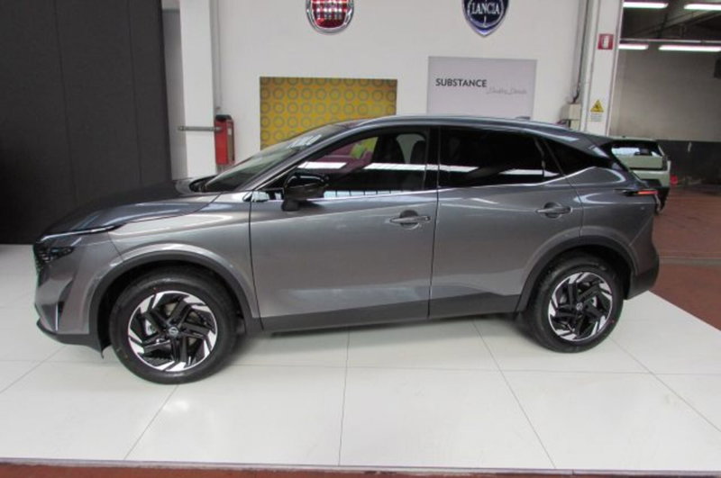 Nissan Qashqai nuova a Milano (4)