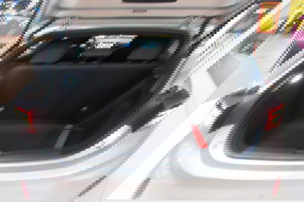 Mg MG3 nuova a Milano (14)