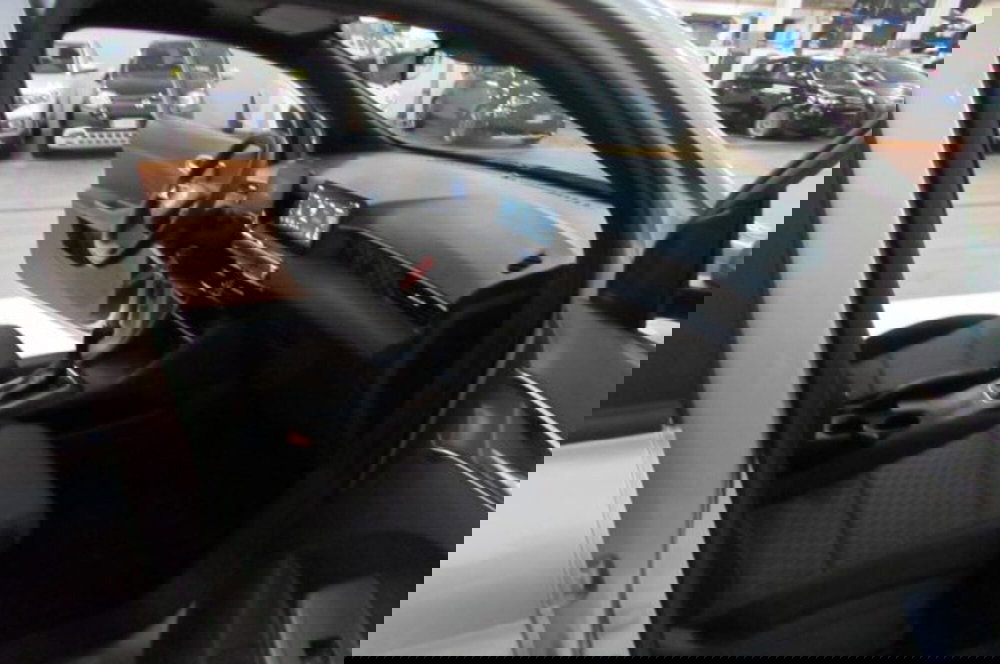 Mg MG3 nuova a Milano (16)