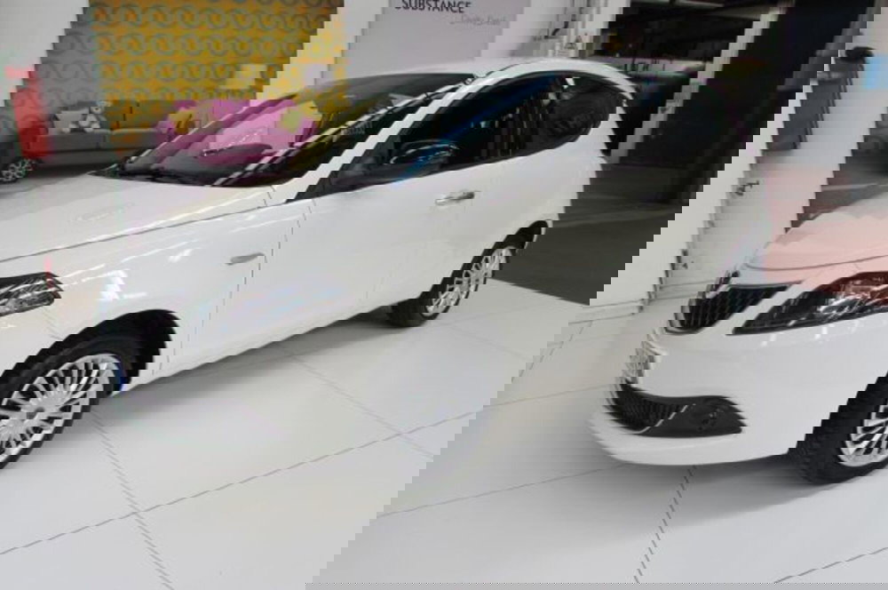 Lancia Ypsilon usata a Milano