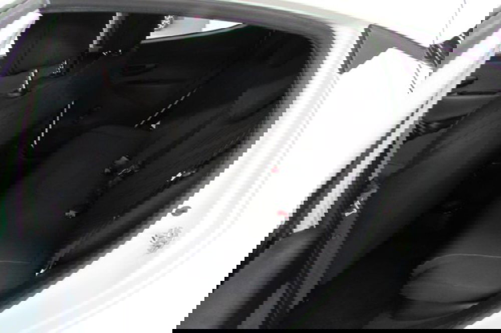 Lancia Ypsilon usata a Milano (12)