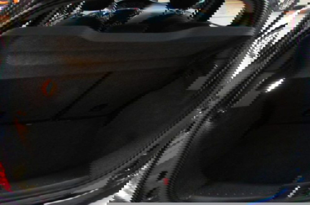 Lancia Ypsilon usata a Milano (6)