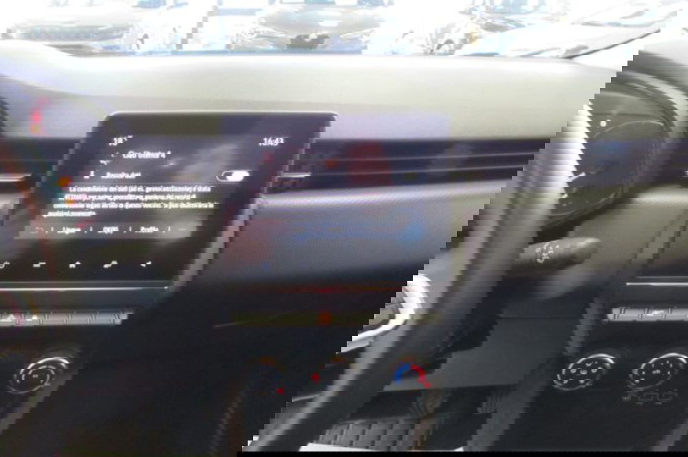 Renault Clio usata a Milano (8)