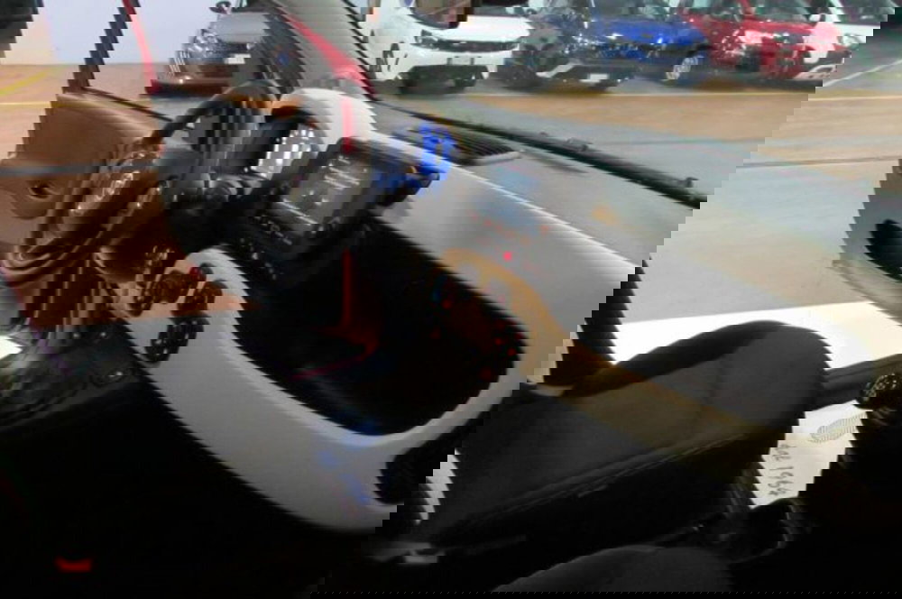 Fiat Panda Cross usata a Milano (16)