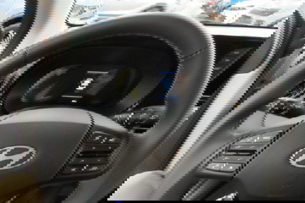 Hyundai i10 nuova a Milano (10)