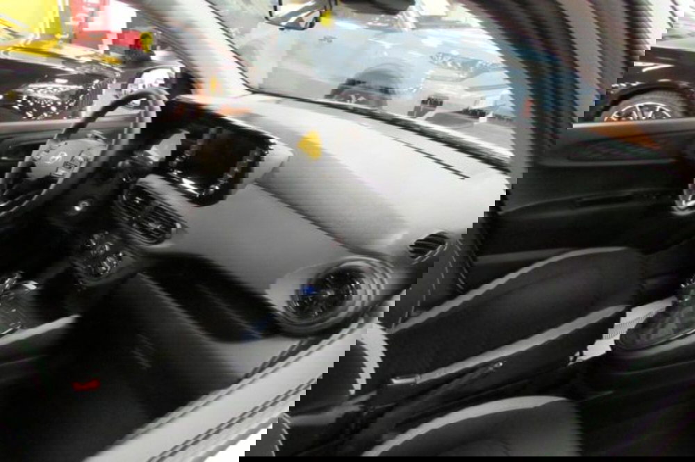 Hyundai i10 nuova a Milano (14)