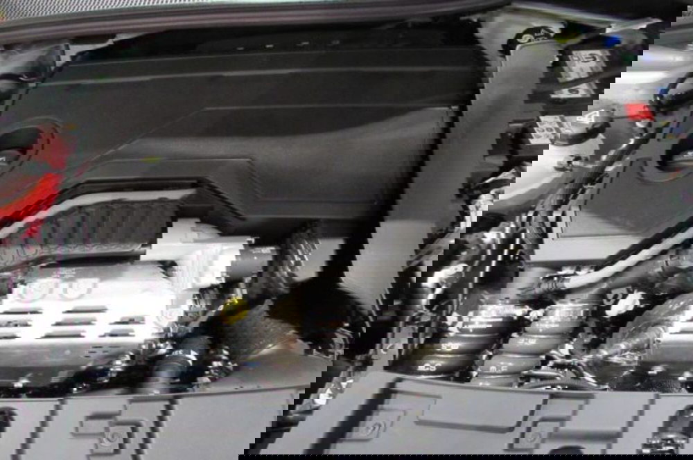 Jeep Avenger nuova a Milano (18)