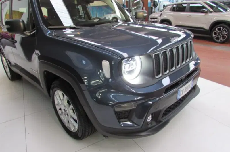 Jeep Renegade usata a Milano (16)