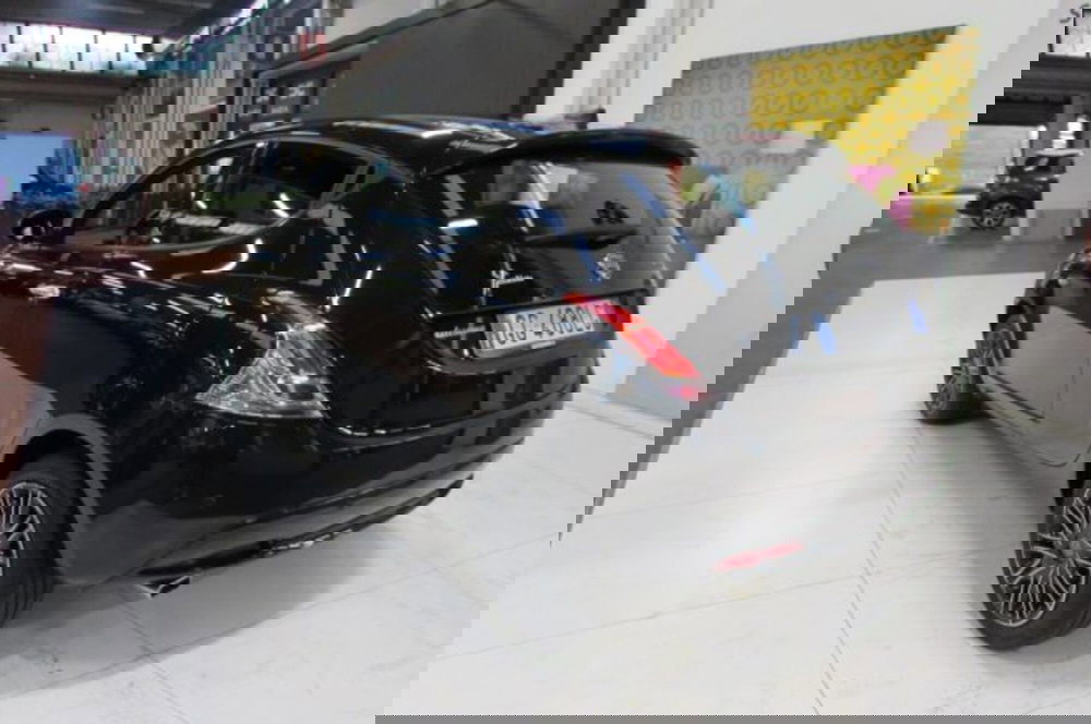 Lancia Ypsilon usata a Milano (3)