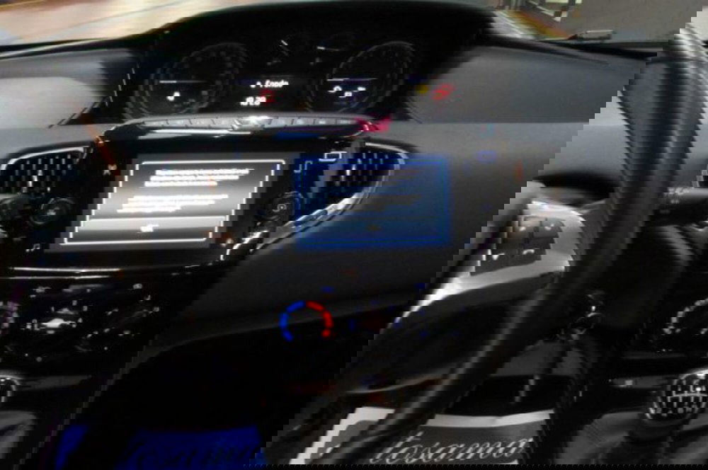 Lancia Ypsilon usata a Milano (7)