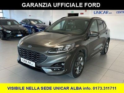 Ford Kuga 2.5 Plug In Hybrid 225 CV CVT 2WD ST-Line del 2023 usata a Alba