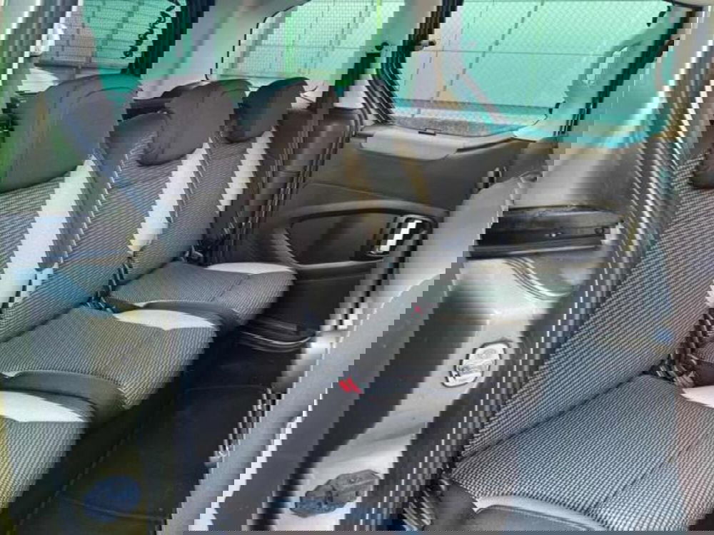 Peugeot Partner usata a Lucca (8)