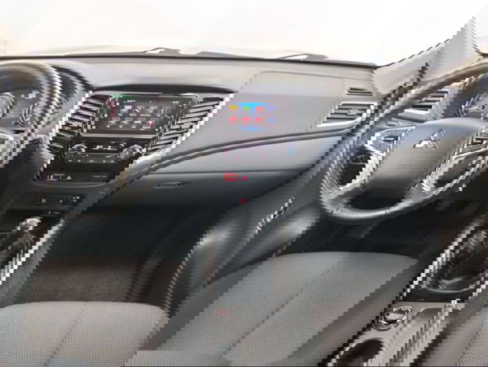 Mitsubishi L200 usata a Como (4)