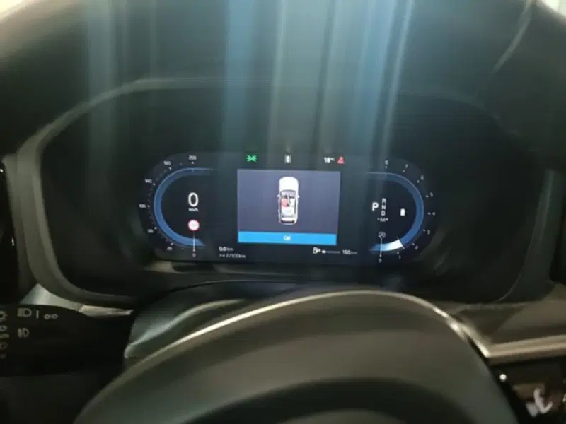 Volvo XC60 usata a Novara (15)