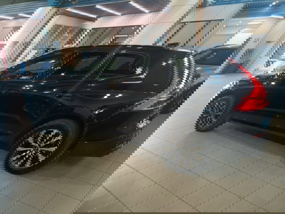 Volvo XC60 usata a Novara (2)