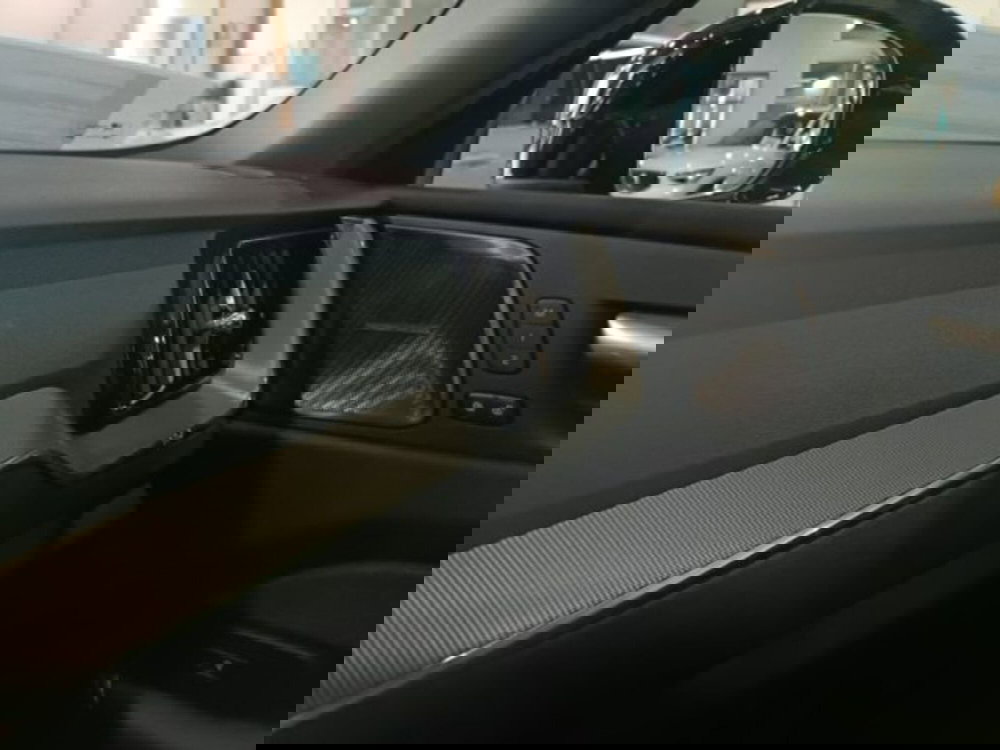 Volvo XC60 usata a Novara (10)