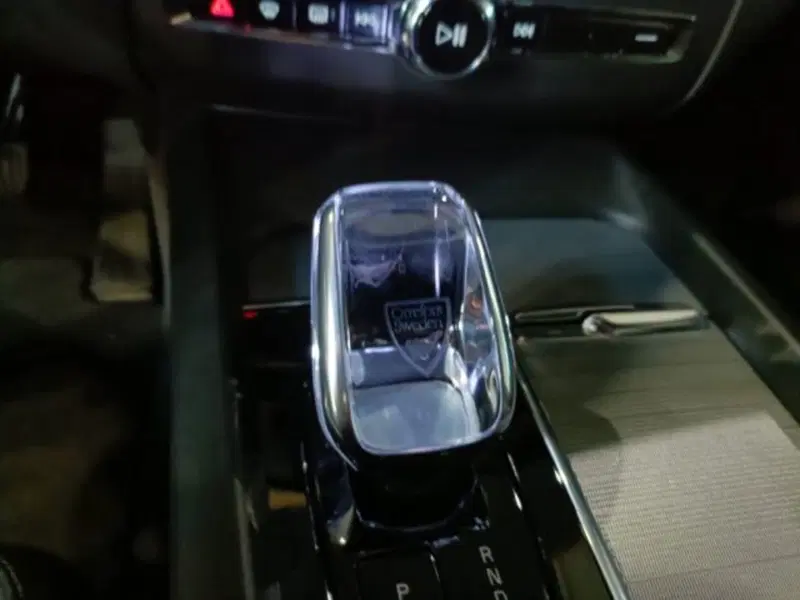 Volvo XC60 usata a Novara (8)