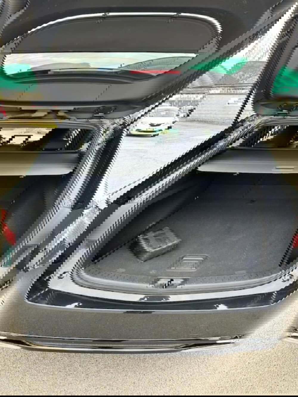 Suzuki Swace usata a Novara (10)