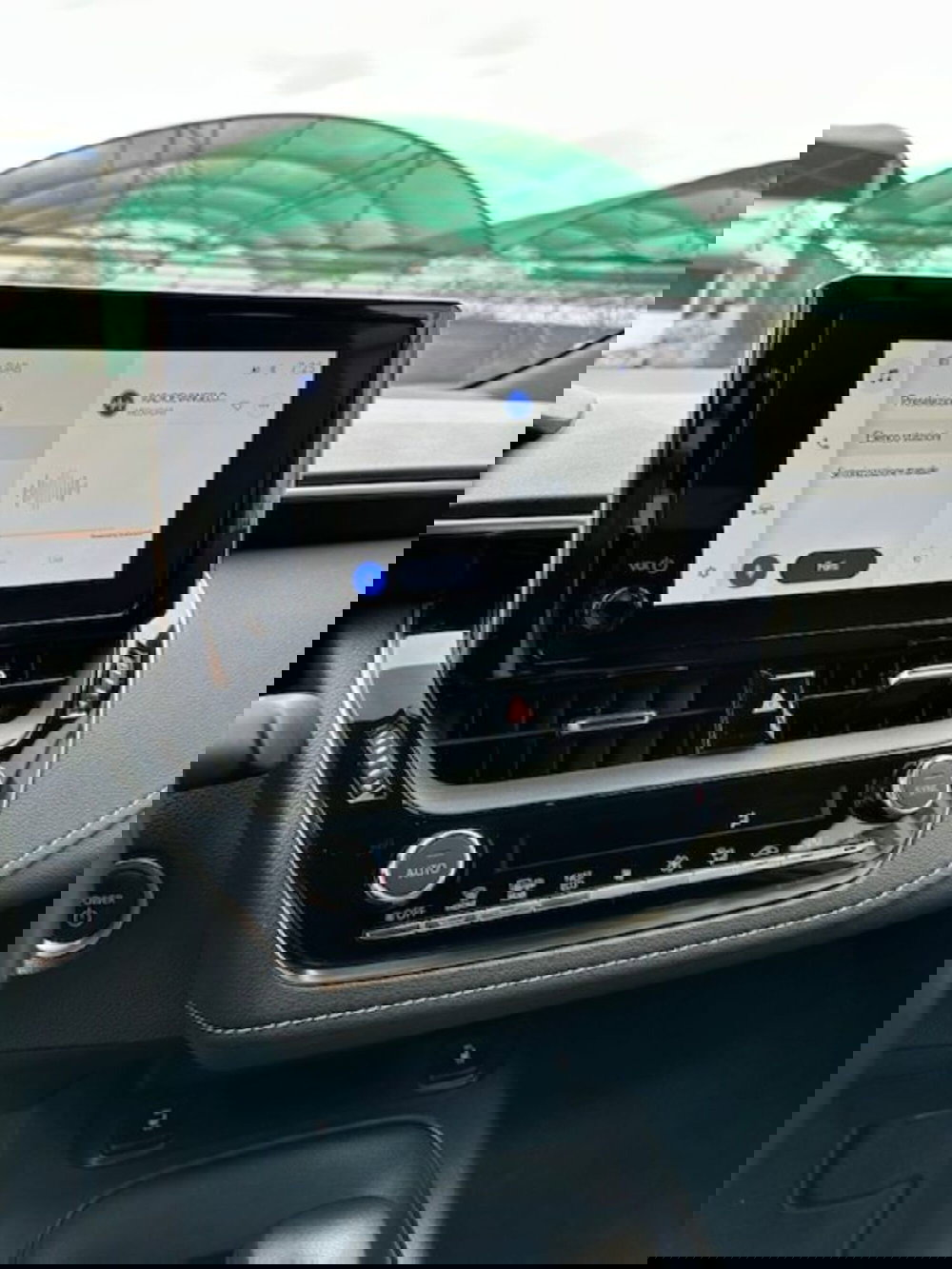 Suzuki Swace usata a Novara (5)