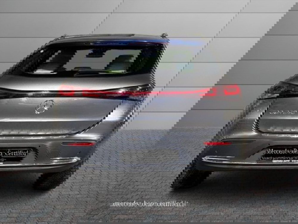 Mercedes-Benz EQA usata a Bologna (4)