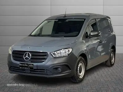 Mercedes-Benz Citan 1.5 110 CDI Furgone Long del 2022 usata a Bologna