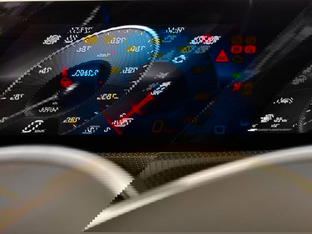 Mercedes-Benz CLA Shooting Brake usata a Bologna (13)