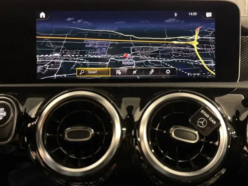 Mercedes-Benz CLA Shooting Brake usata a Bologna (14)