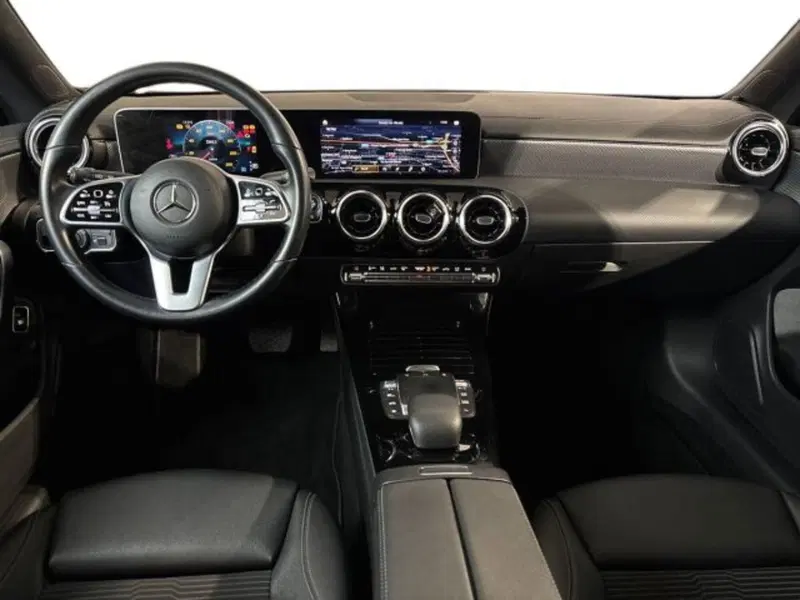 Mercedes-Benz CLA Shooting Brake usata a Bologna (9)