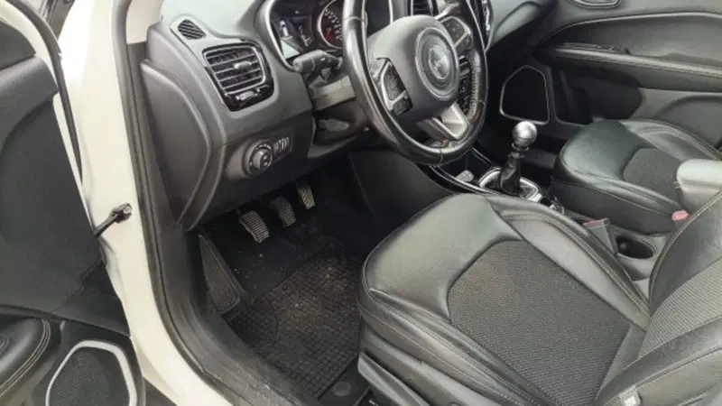 Jeep Compass usata a Macerata (9)