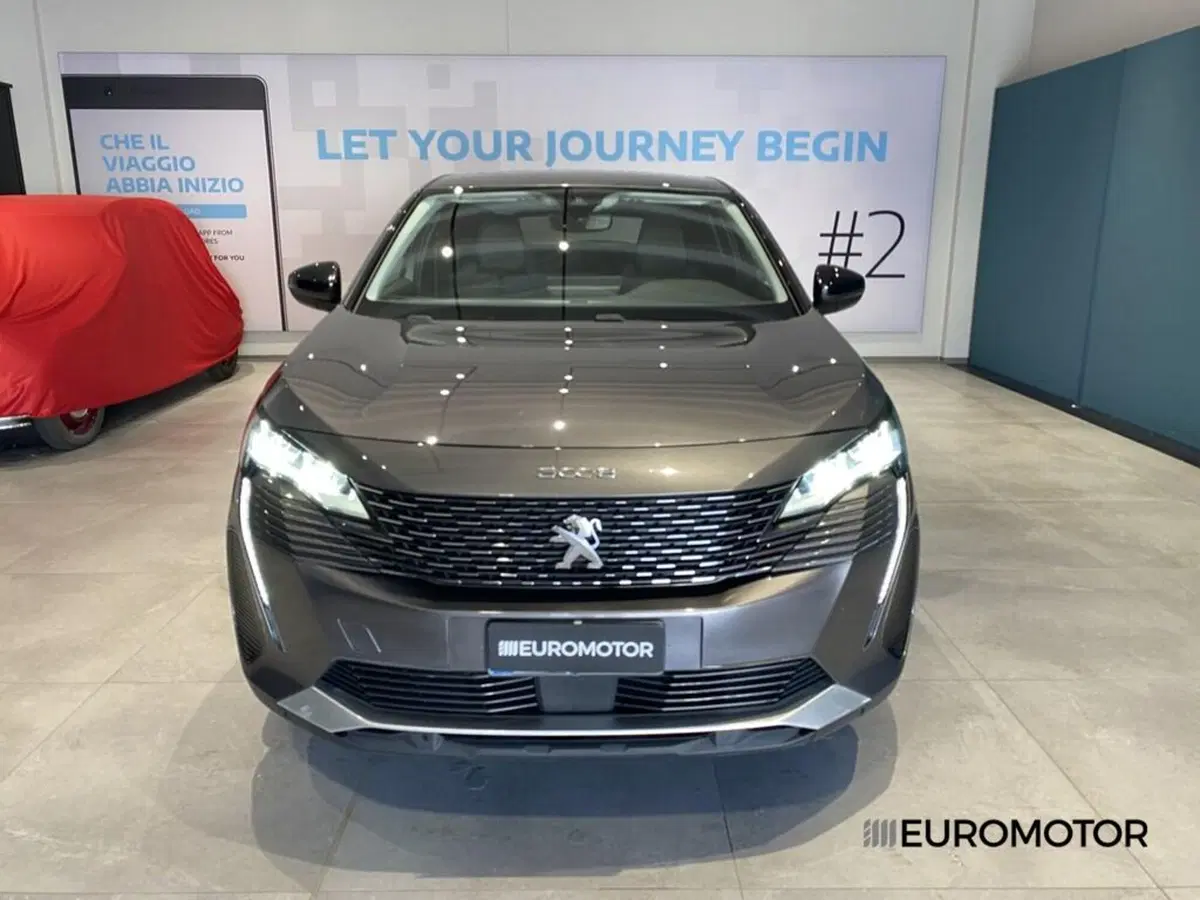 Peugeot 3008 usata a Bari (2)