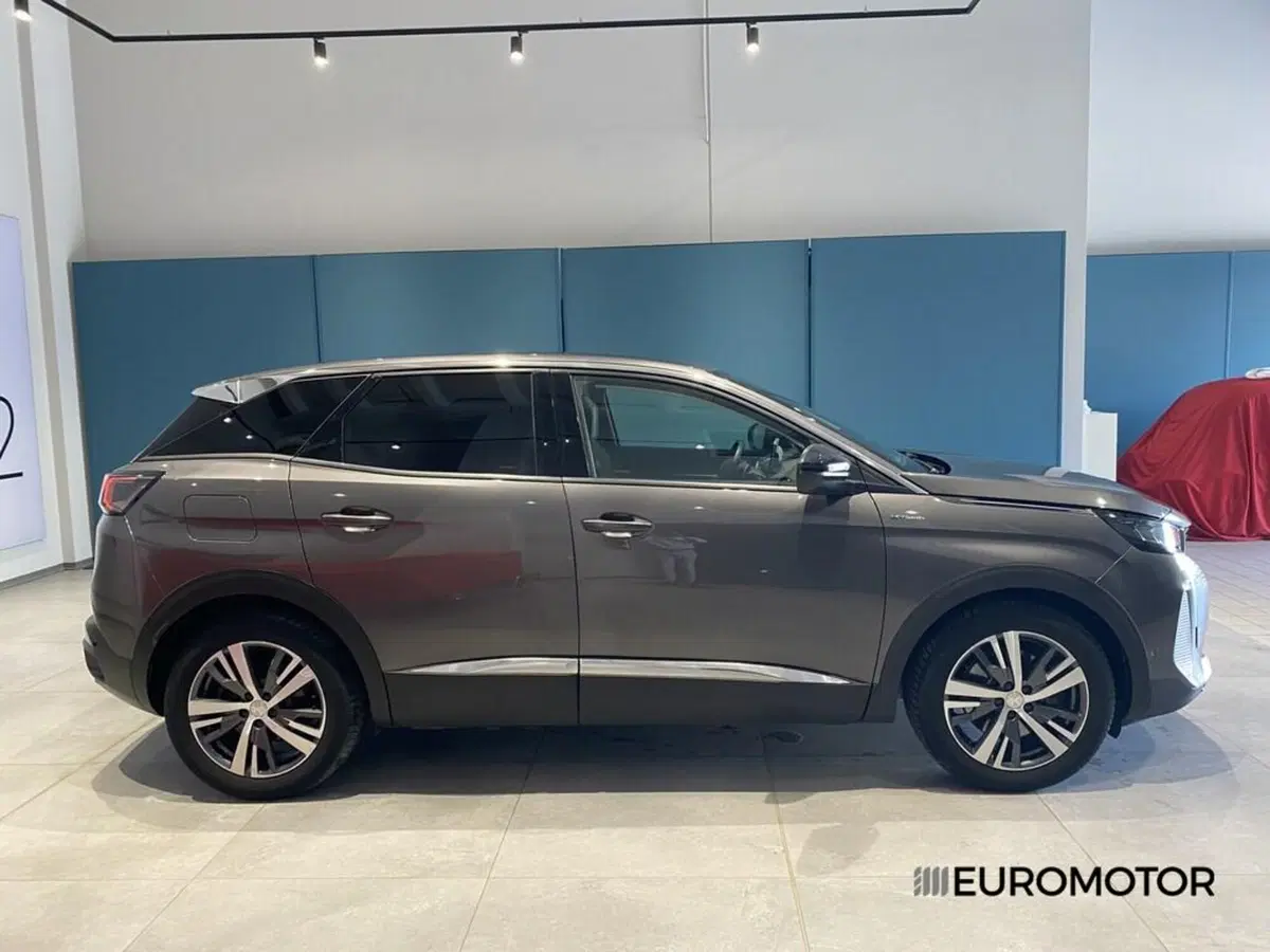 Peugeot 3008 usata a Bari (7)