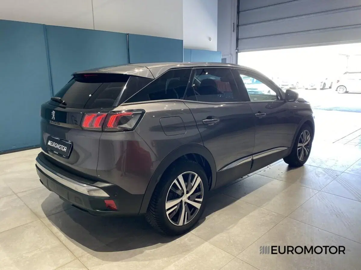 Peugeot 3008 usata a Bari (8)