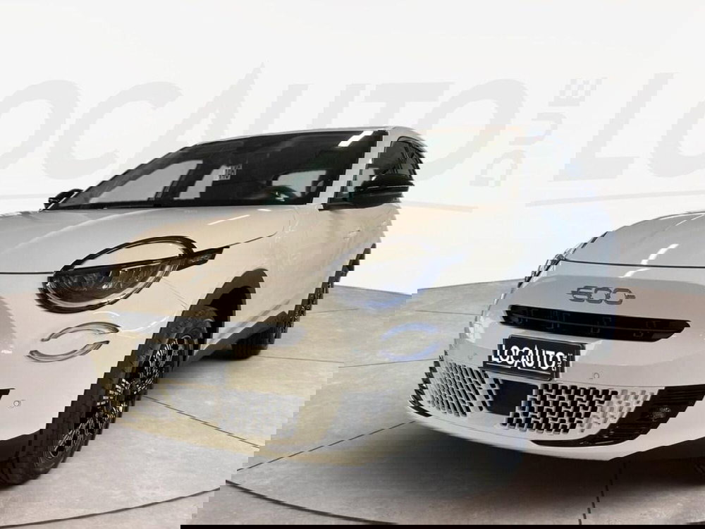 Fiat 600 nuova a Torino