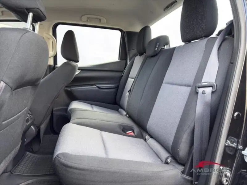 Mercedes-Benz Classe X Pick-up usata a Perugia (11)